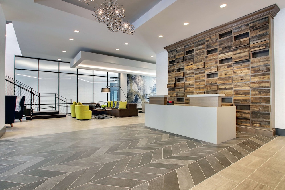 Lobby at Hyatt Place Iowa City Downtown, IOWA CITY - IA