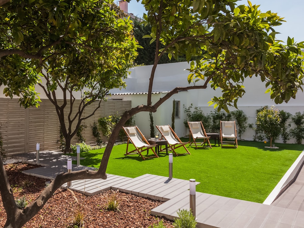 Vila Garden Guesthouse 36/42