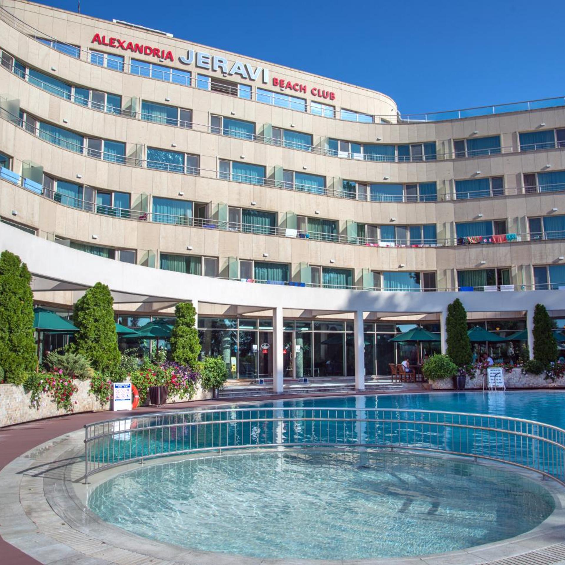 Jeravi Hotel 6/56