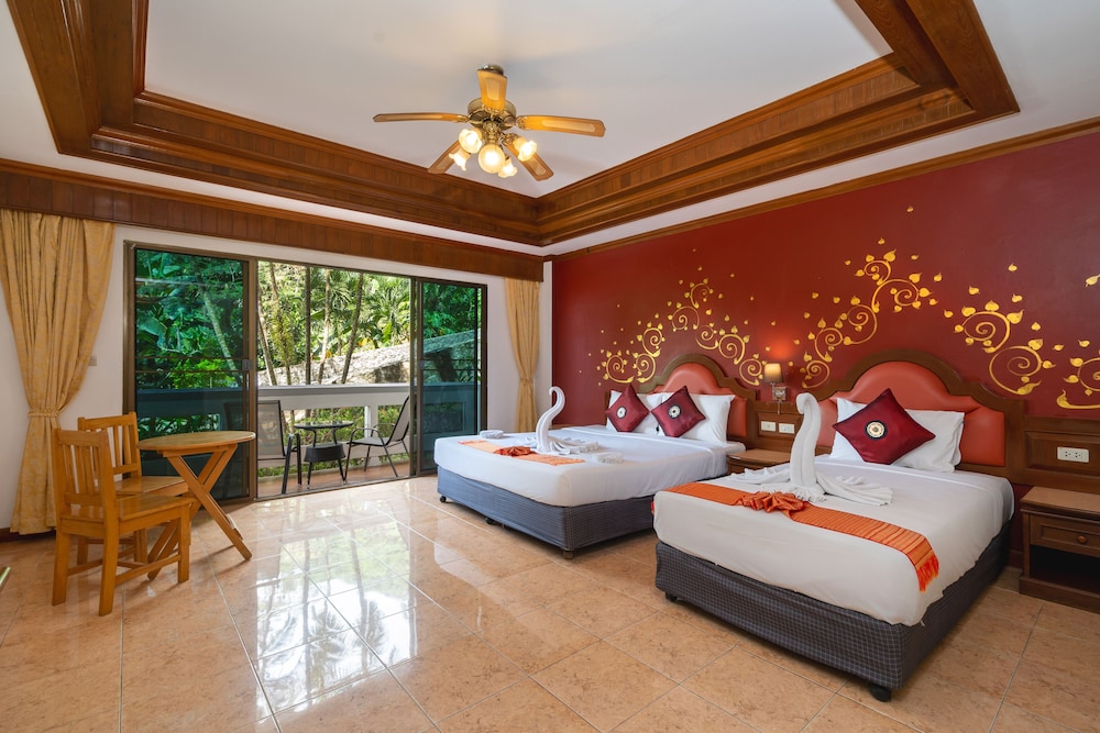 Memory Karon Resort 35/67