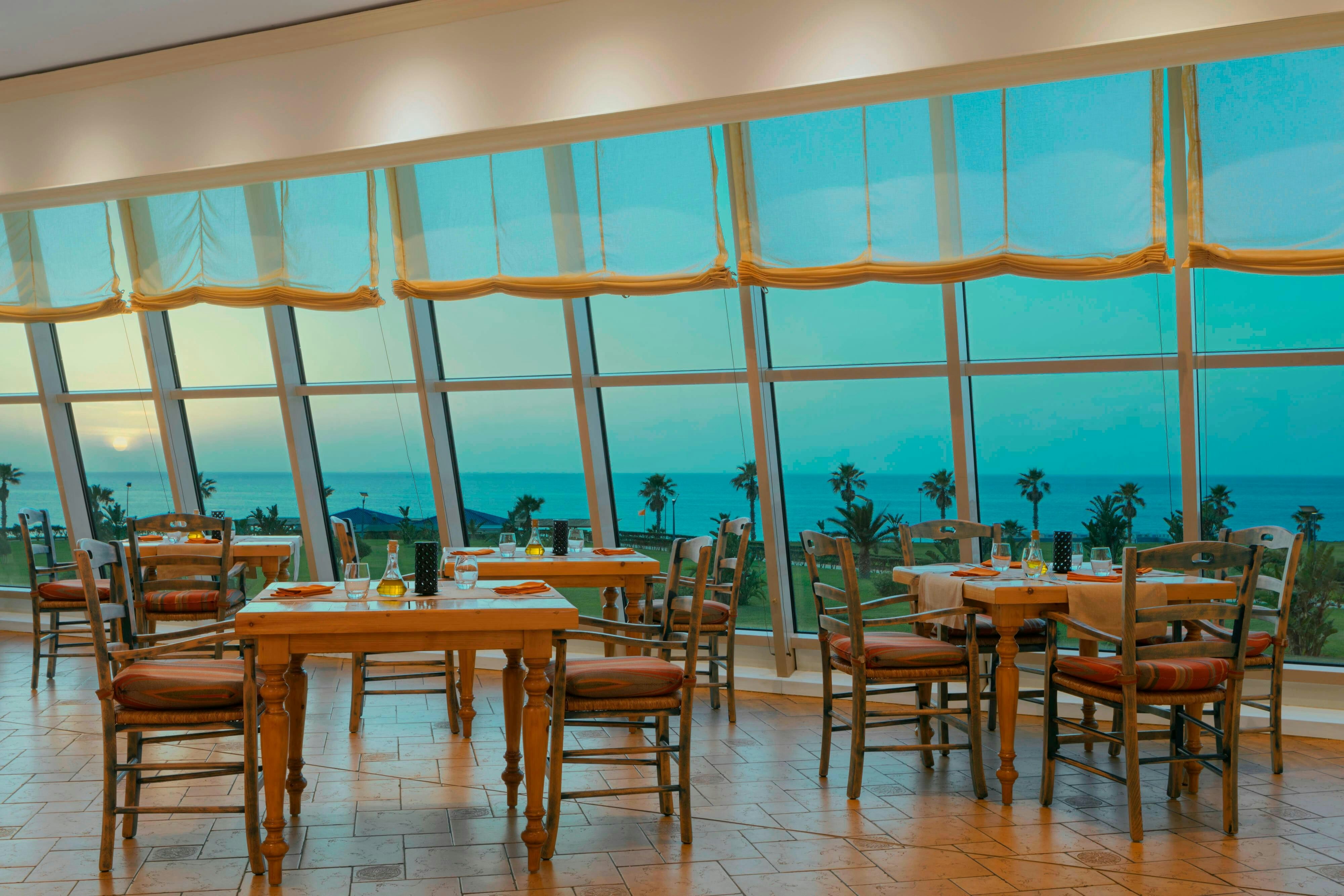 Sheraton Club Des Pins Resort 14/36