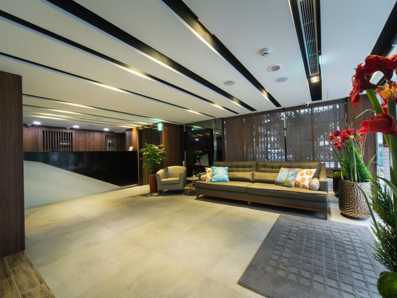 Huada Hotel 4/18