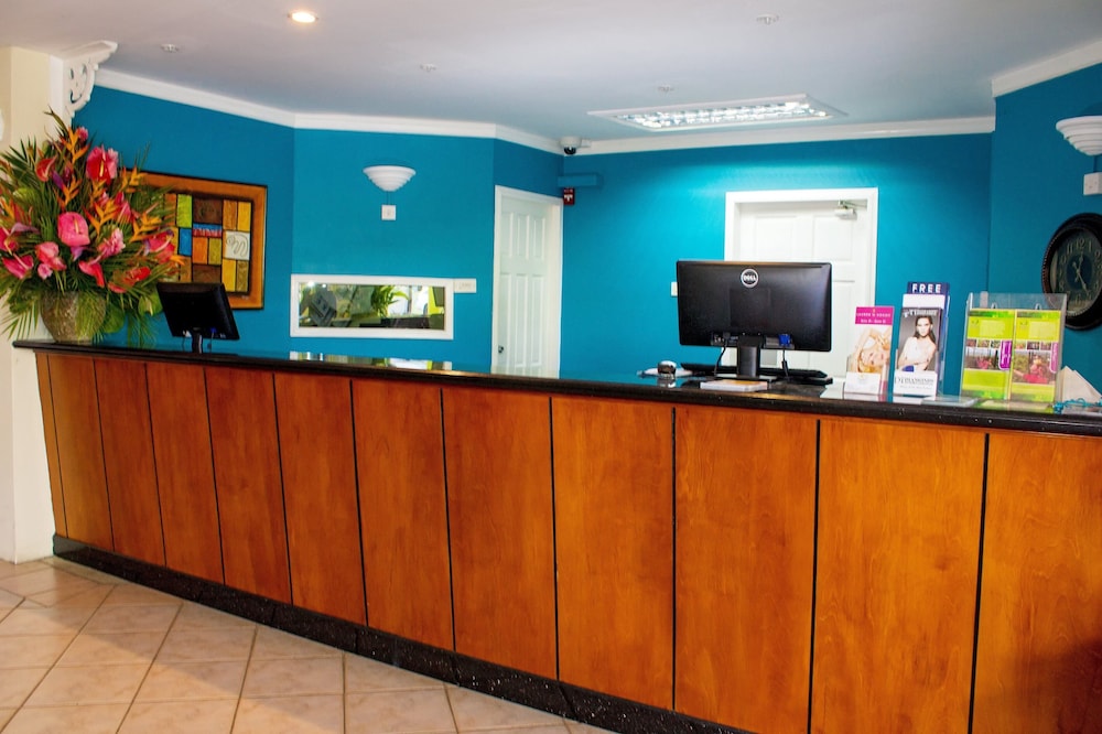 Lobby at Bay Gardens Inn, GROS ISLET
