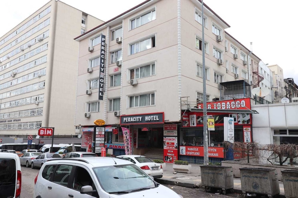 Peracity Hotel 92/99