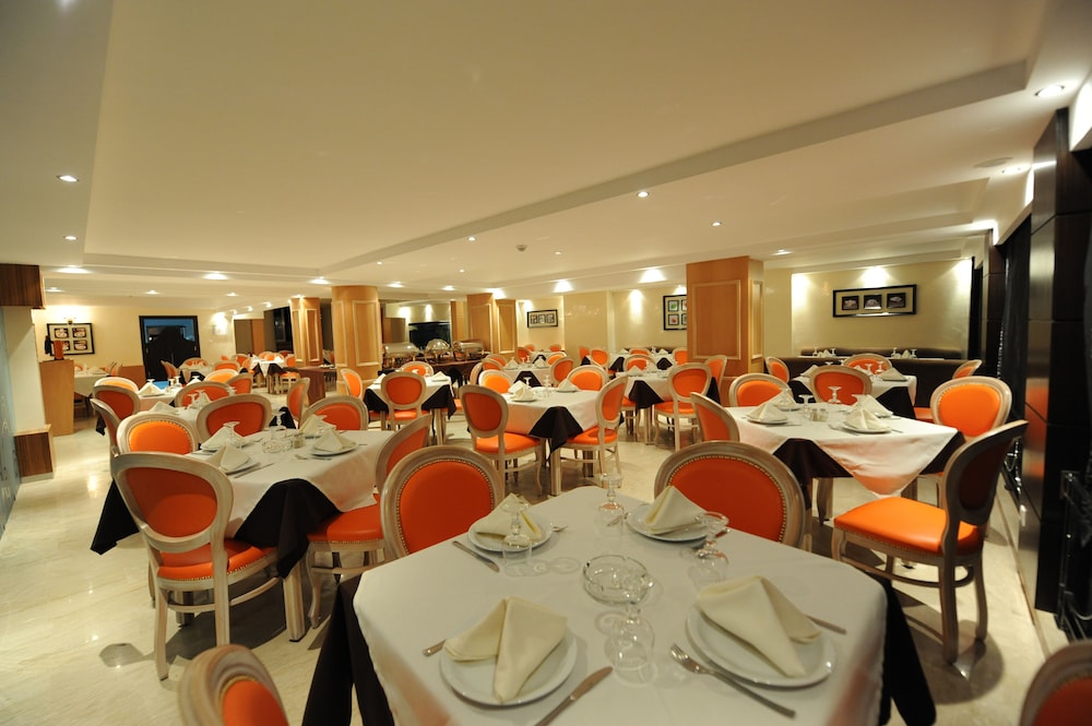 Rive Hôtel 47/58
