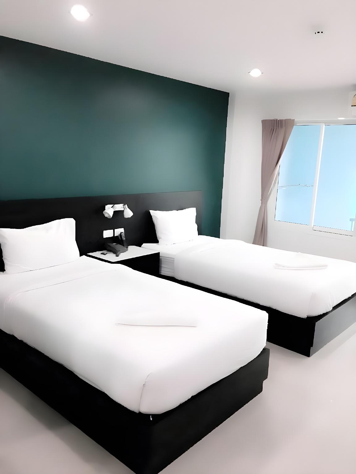 Trang Grand Hotel 10/26