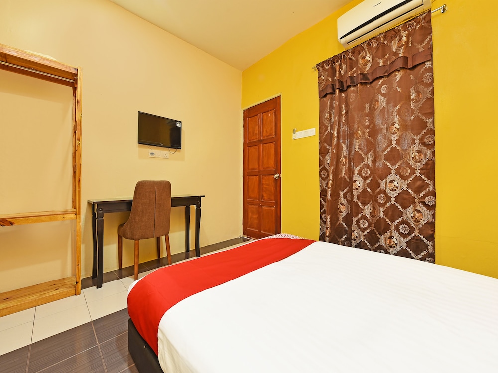 Hotel O Awan Biru Motel 21/33