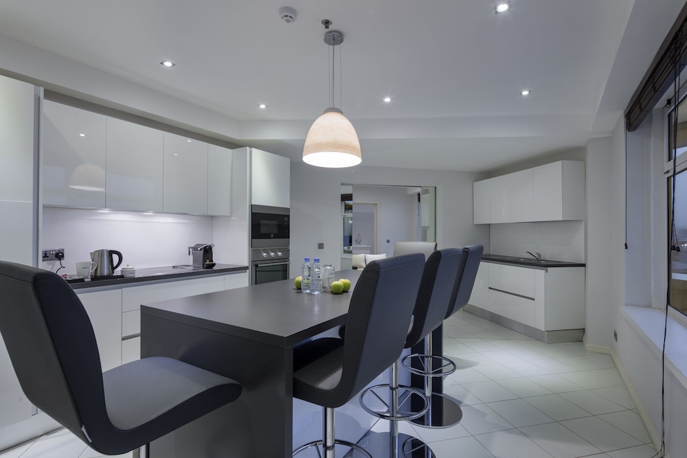Fraser Suites Abuja 60/74