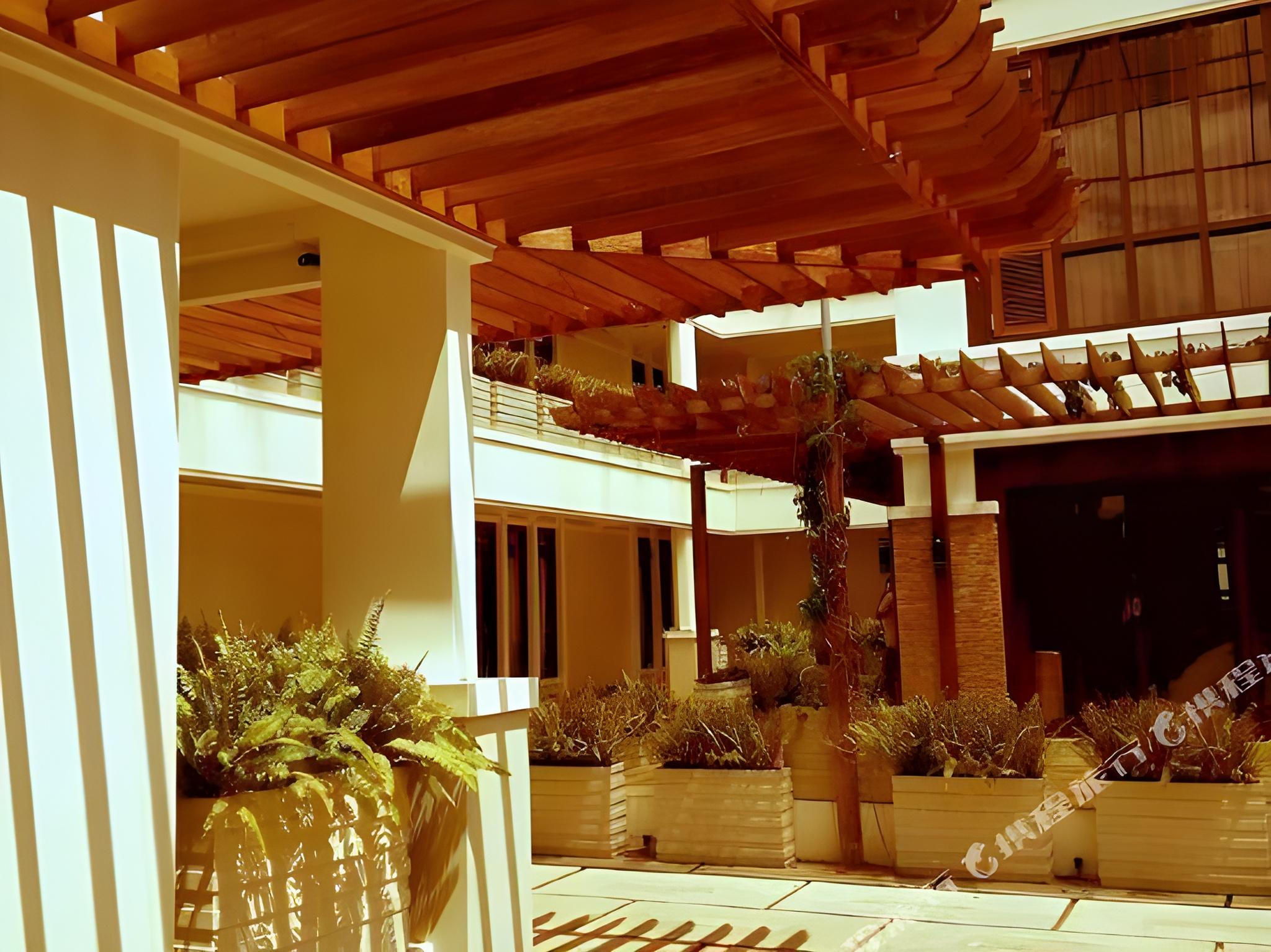 Millinov Boutique Hotel 4/18