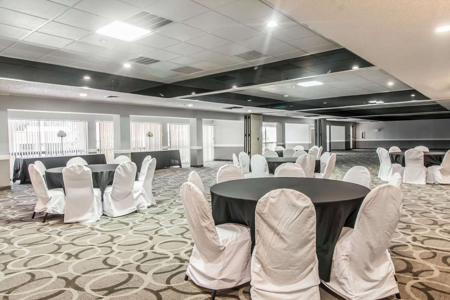 Quality Inn & Suites Conference Center 25/32