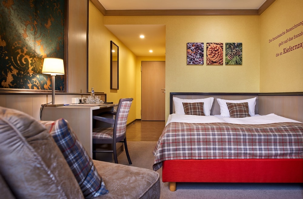 Weinberghotel Edelacker 8/36