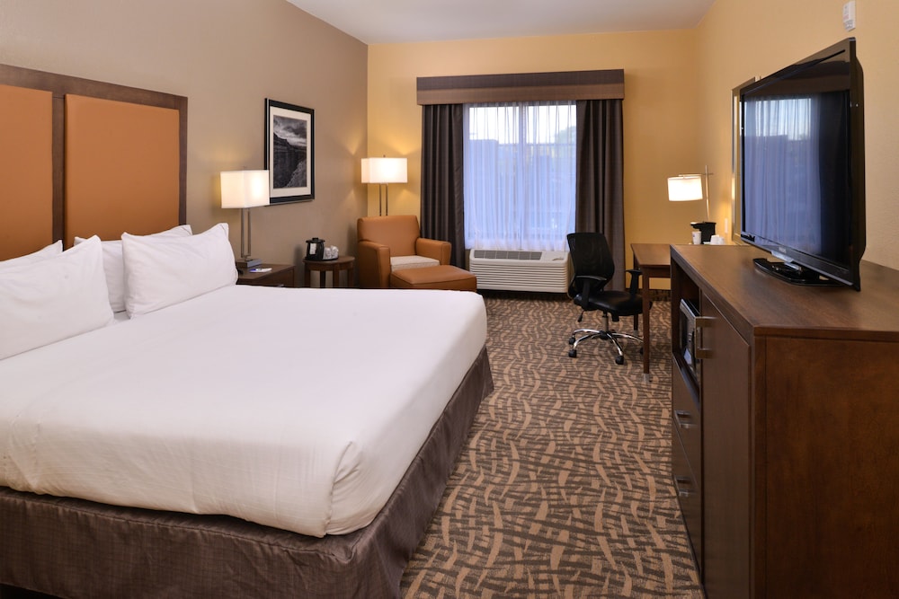 Holiday Inn Express & Suites Page - Lake Powell Area 17/60