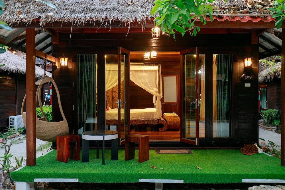 Anda Resort Koh Lipe 10/50