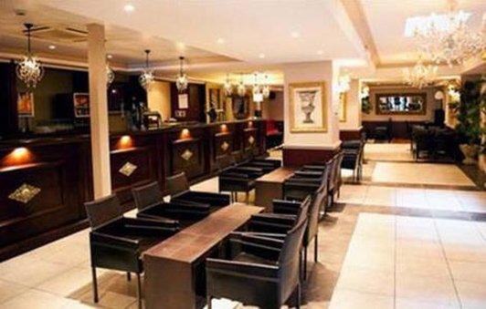 Hotel Jeanne D'arc 41/50