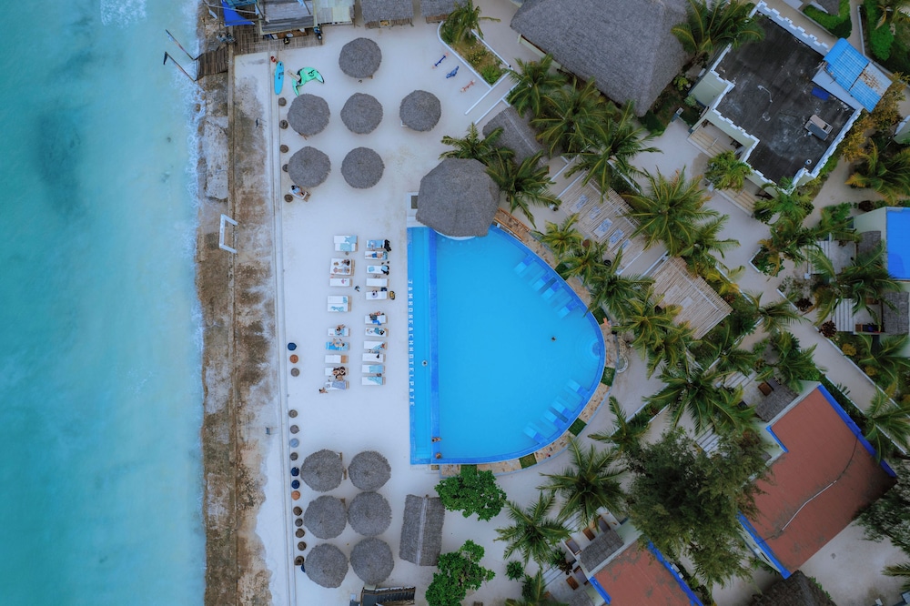 Jambo Resort by Mambo Hotels 4/50