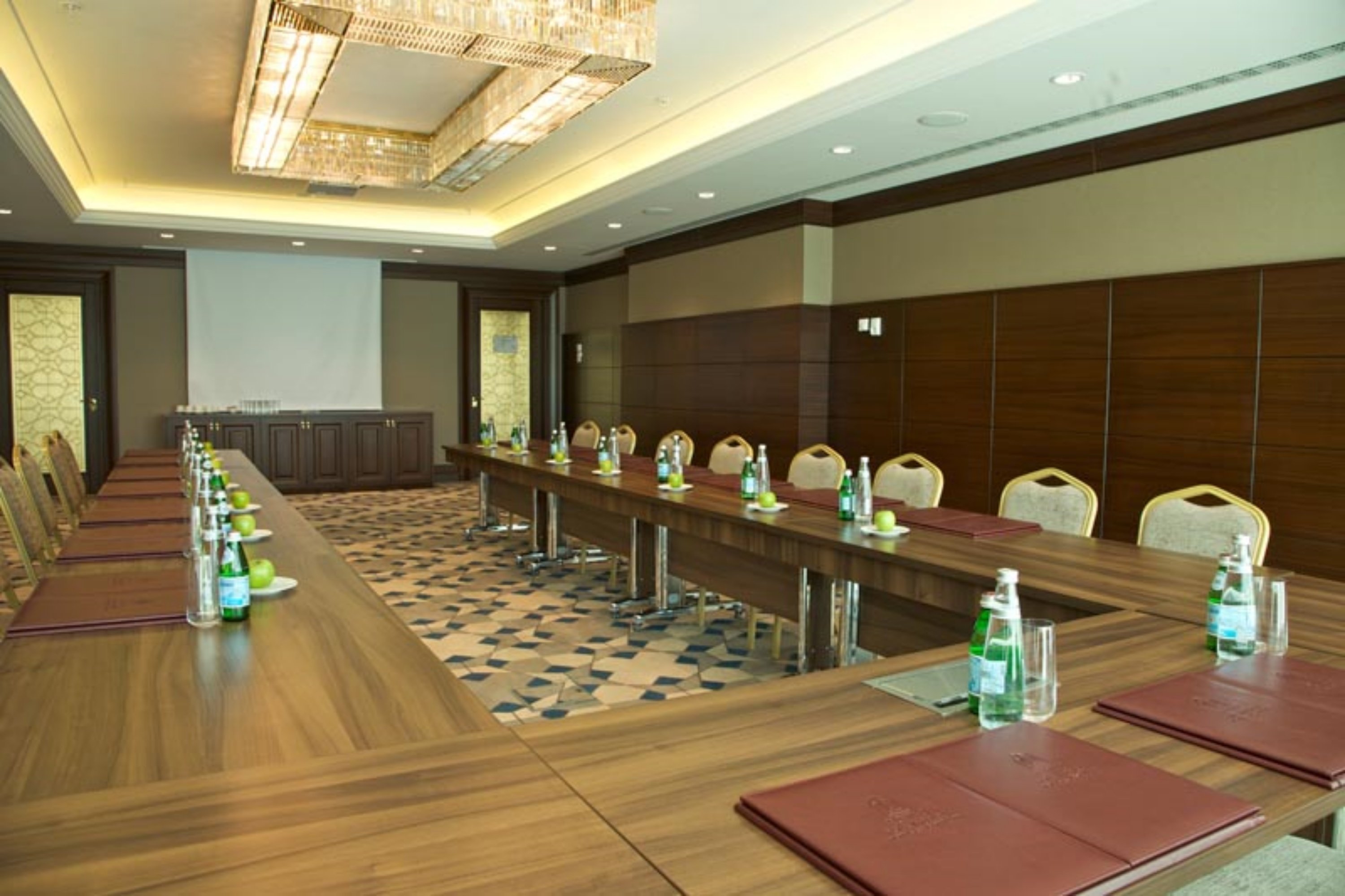 Rotta Hotel Istanbul 44/56