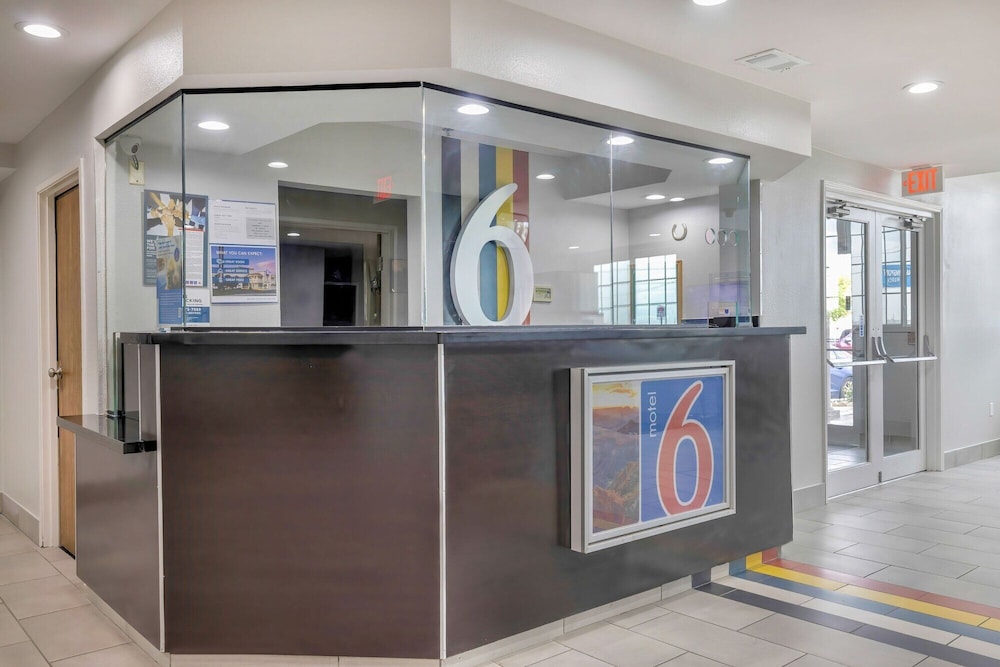 Motel6 Fort Worth, TX - Burleson 6/60