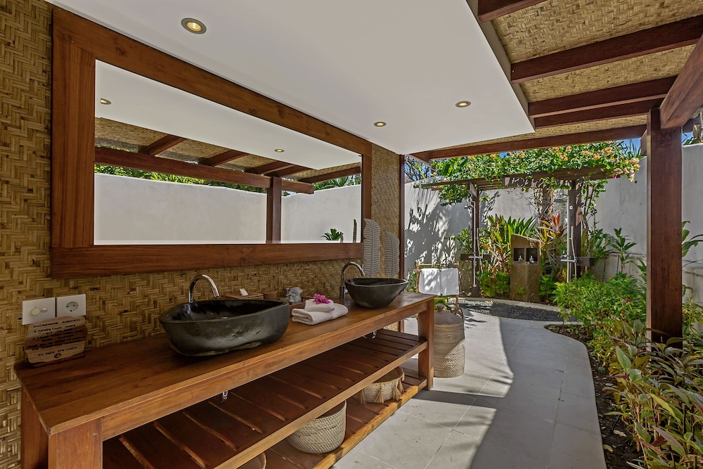 Pondok Santi Estate 15/79
