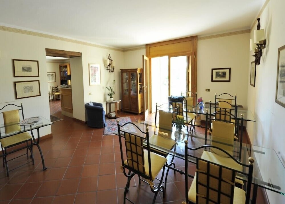 Albergo Villa Cristina 38/52