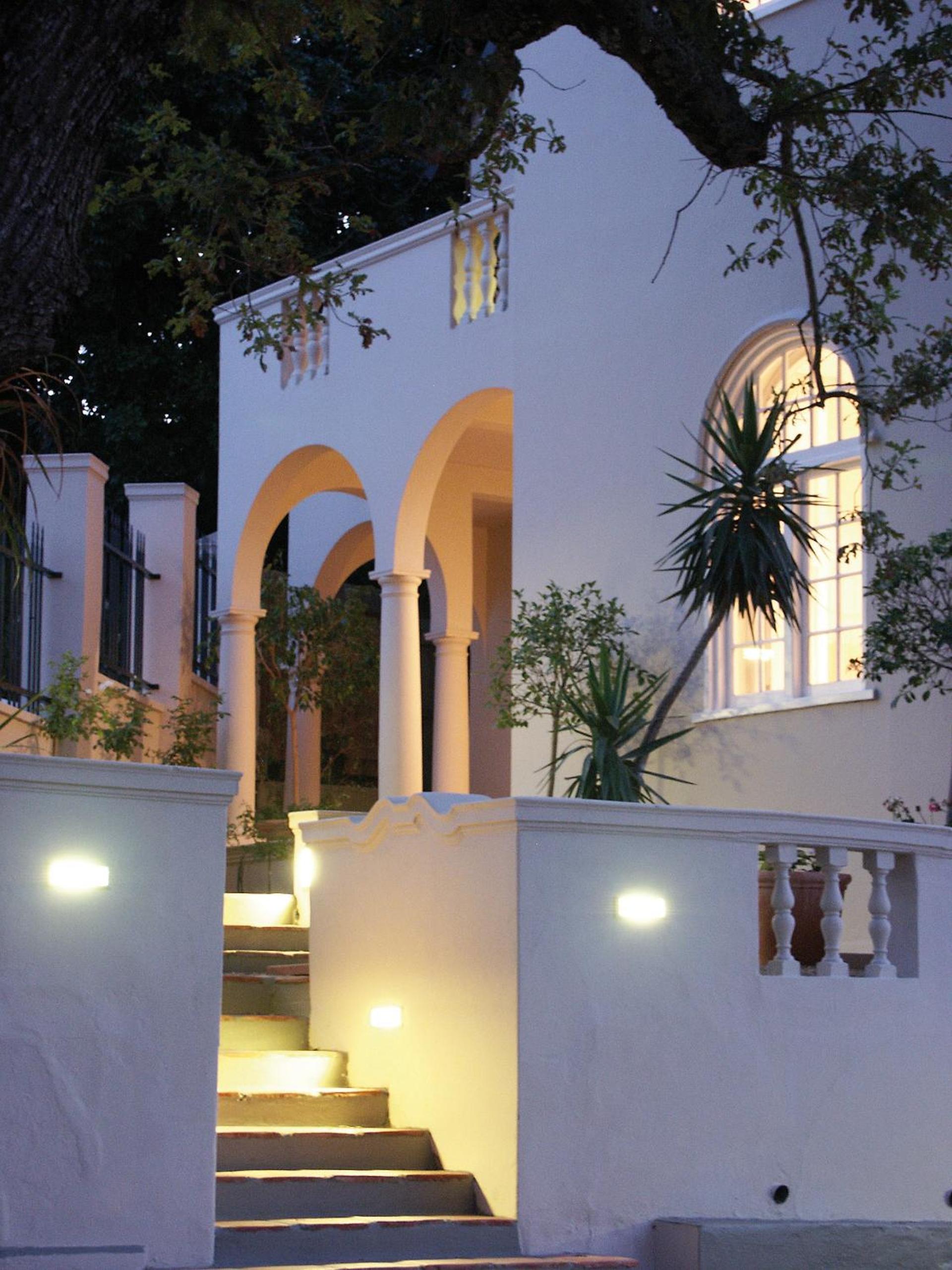 Four Rosmead Boutique Guest House 9/15