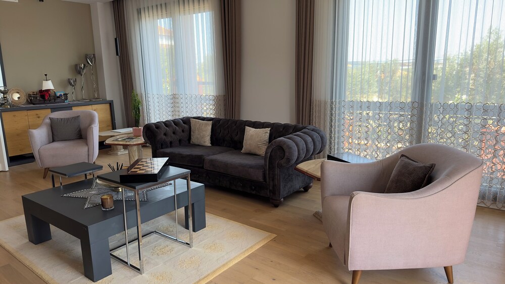 Cunda Eye +16 Adult Only 29/50