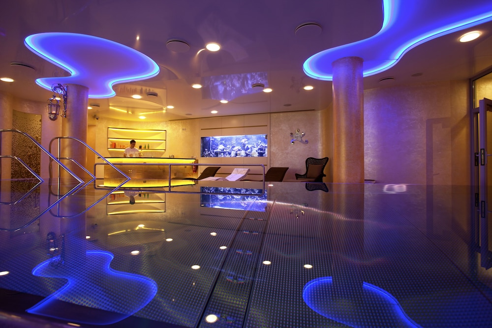 Wellness And Spa Hotel Ambiente 9/63