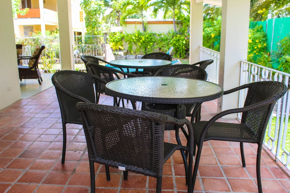 Monteray Apartment Hotel 32/48