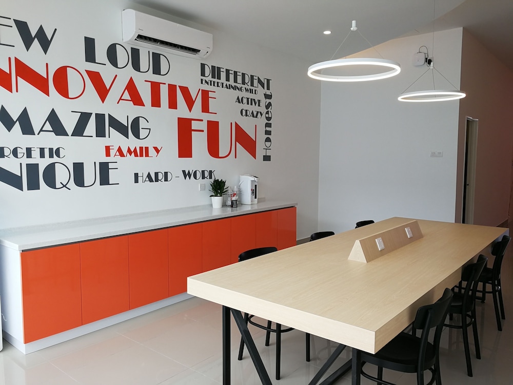 Orange Hotel Klia Klia2 18/22