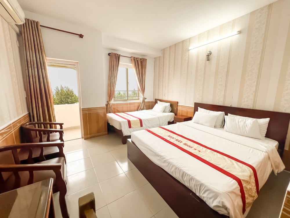 Ngoc Han Hotel 22/67