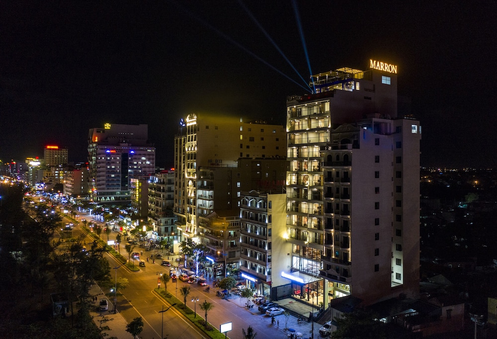 The Marron Hotel 2/50