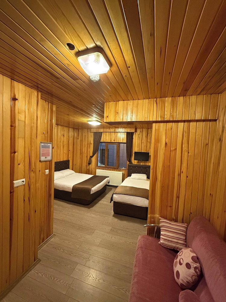 Ozkan Hotel 16/50