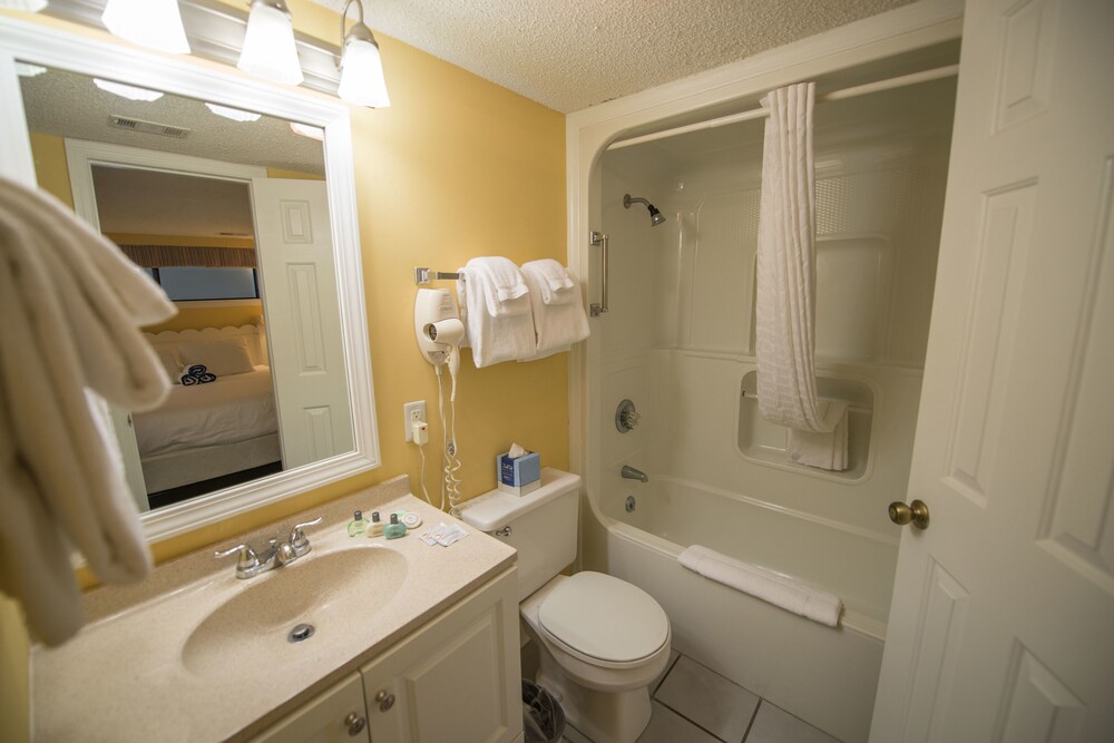Ocean Club Resort Myrtle Beach 67/68