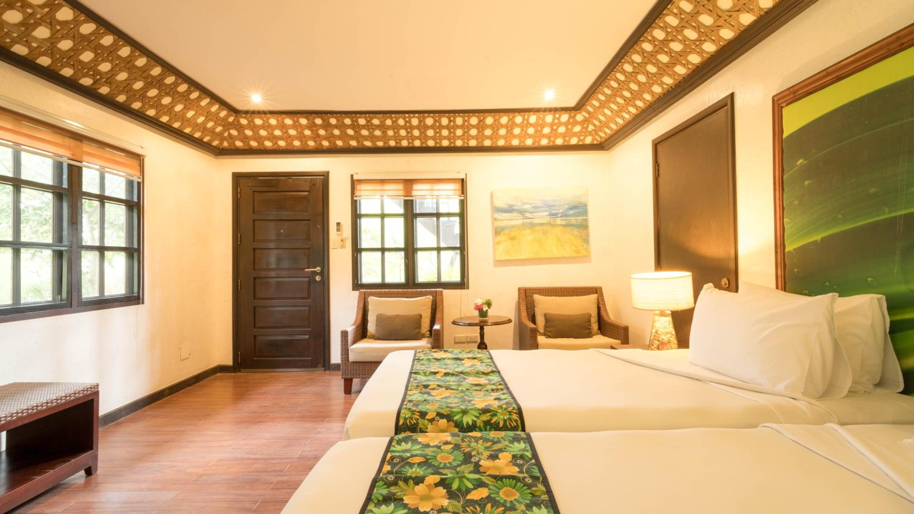 Deluxe, Twin Beds, Club Agutaya 7/10