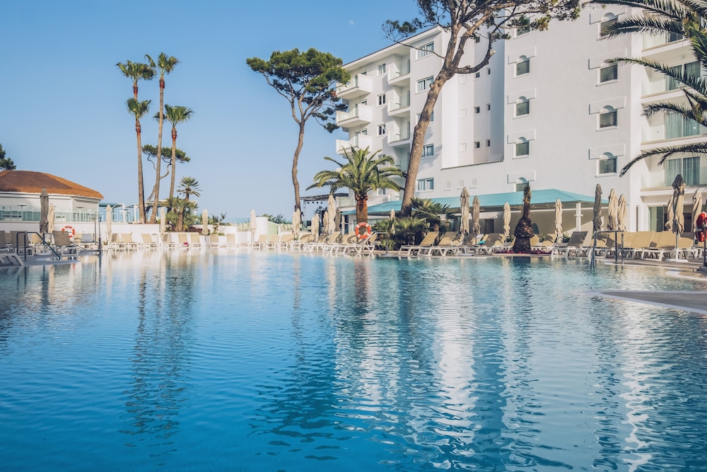 Iberostar Waves Alcudia Park 48/50