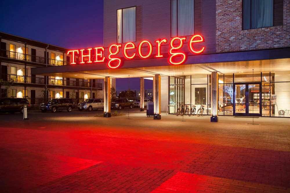 The George 53/59