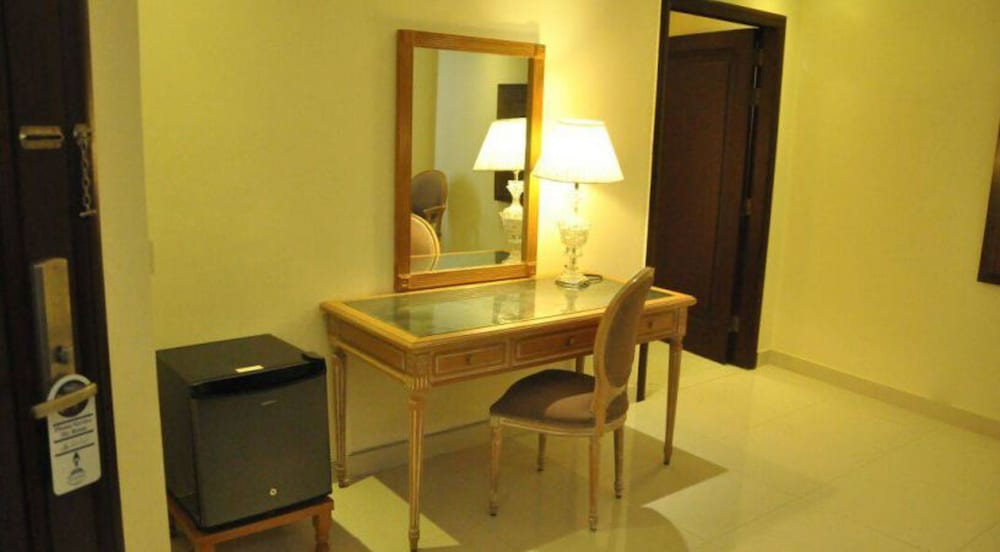 Panoramic Hotel 24/24