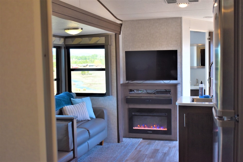 Grand Canyon RV Glamping 47/81
