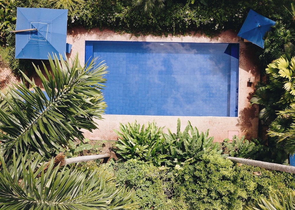 Sazagua Boutique 64/69