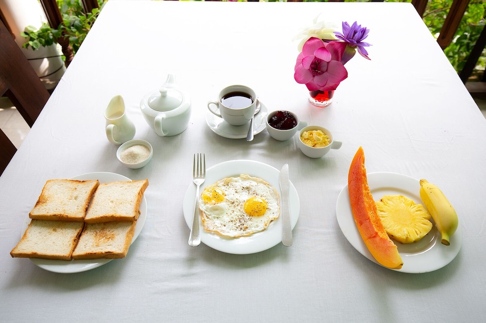 La Villa Guest House 28/50