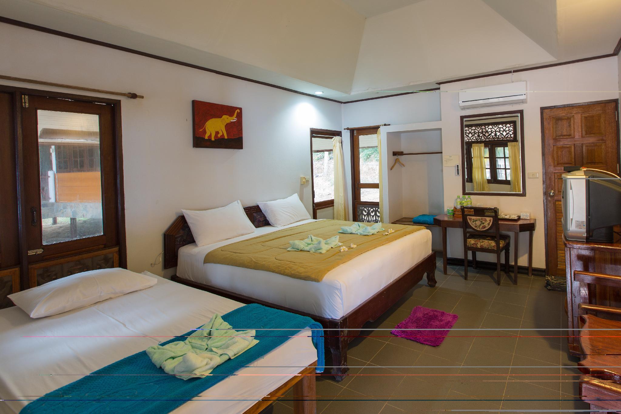 Beach, Chalet