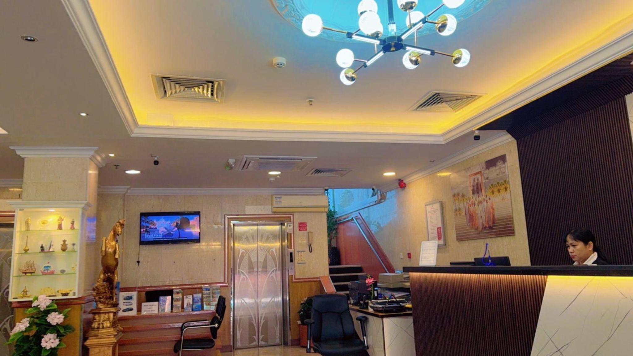 lobby