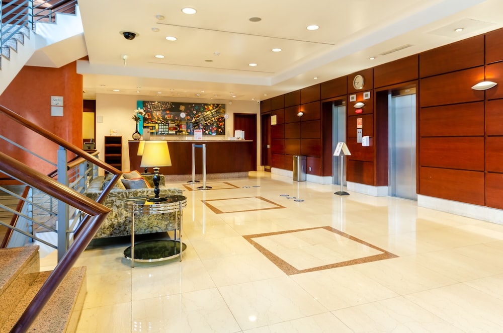 Marques de Pombal Hotel 41/76