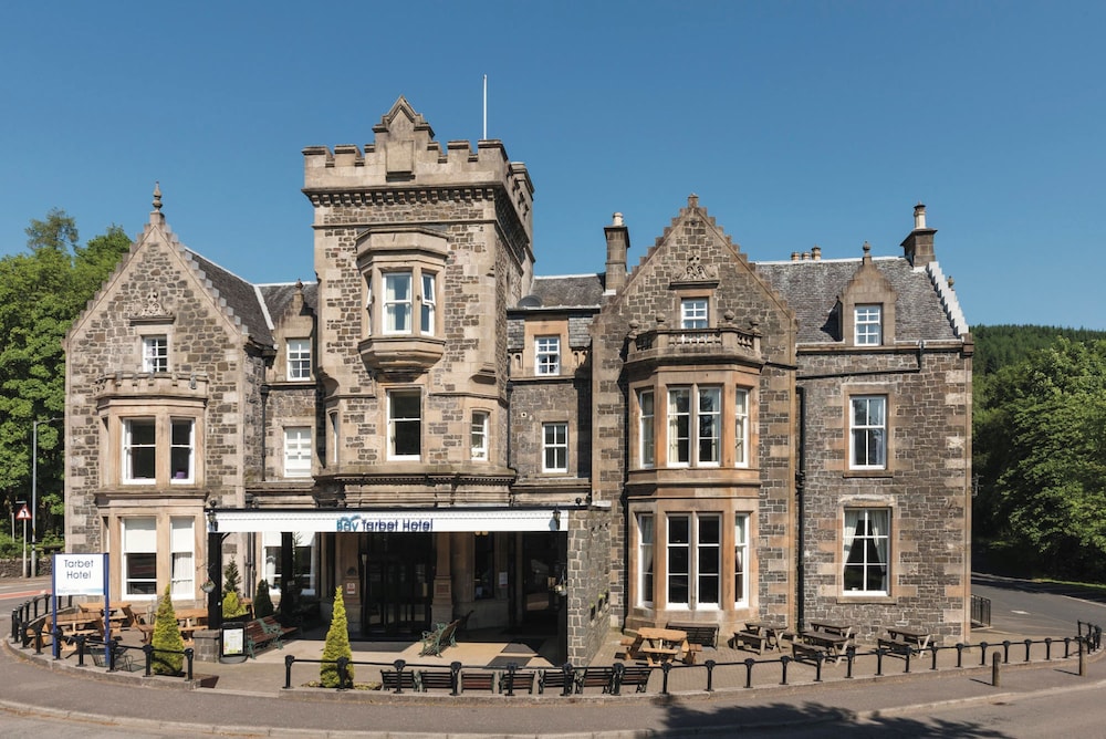 Tarbet Hotel 3/58