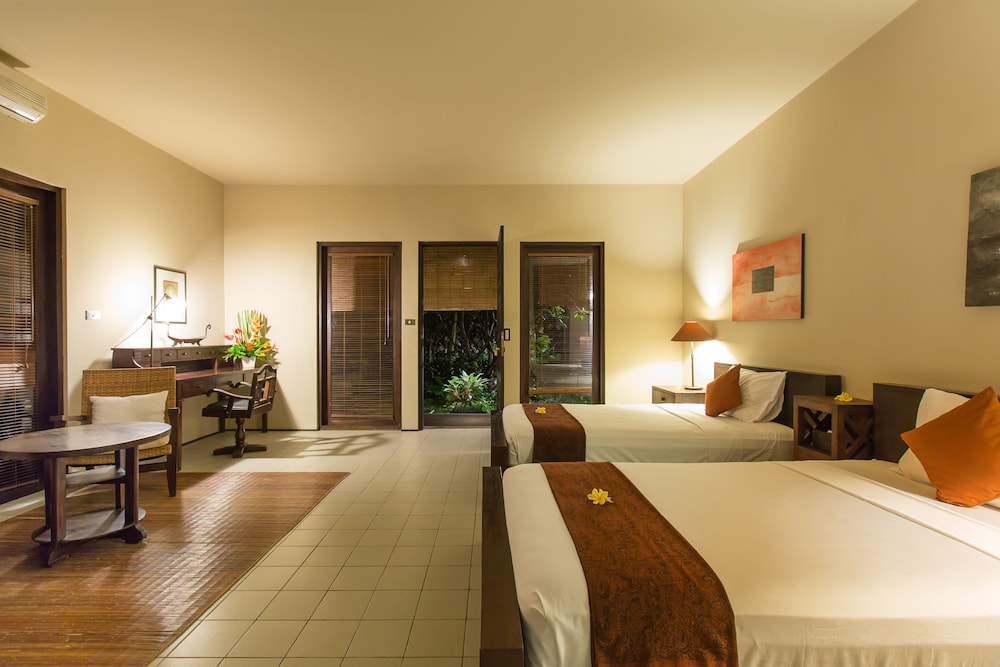 فيلا بسرير كينج وسريرين منفصلين بإطلالة على الحديقة بغرفتي نوم بمسبح خاص، Villa Roku By Nagisa Bali 8/10