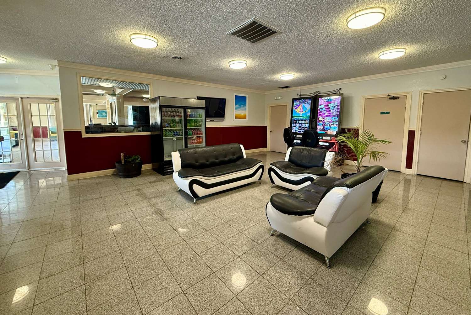 Days Inn By Wyndham Ruther Glen Kings Dominion Area 8/21