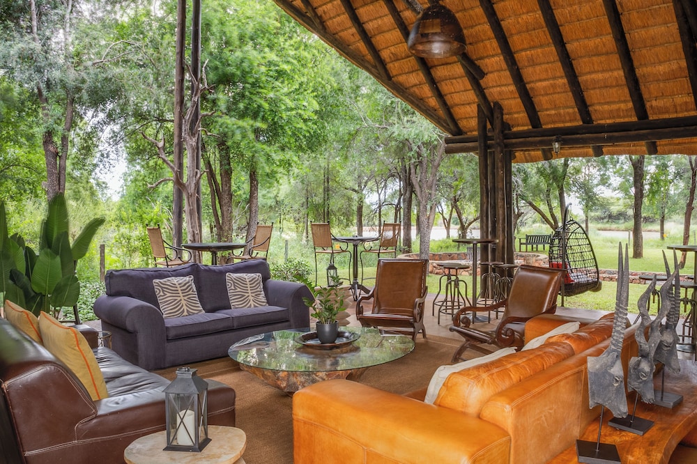 Black Rhino Game Lodge 46/69