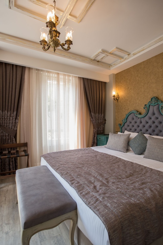 Idylle Hotel 16/74