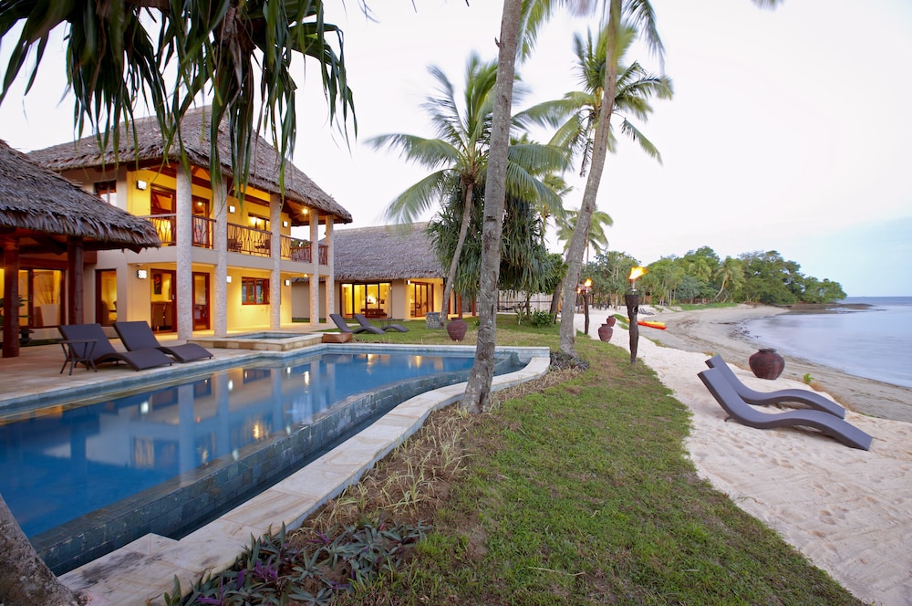 Nanuku Auberge Resort 4/65