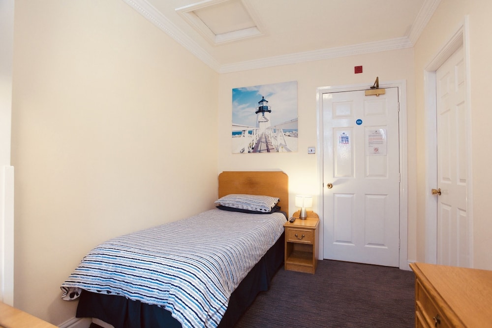 Room, Single, Single Bed
