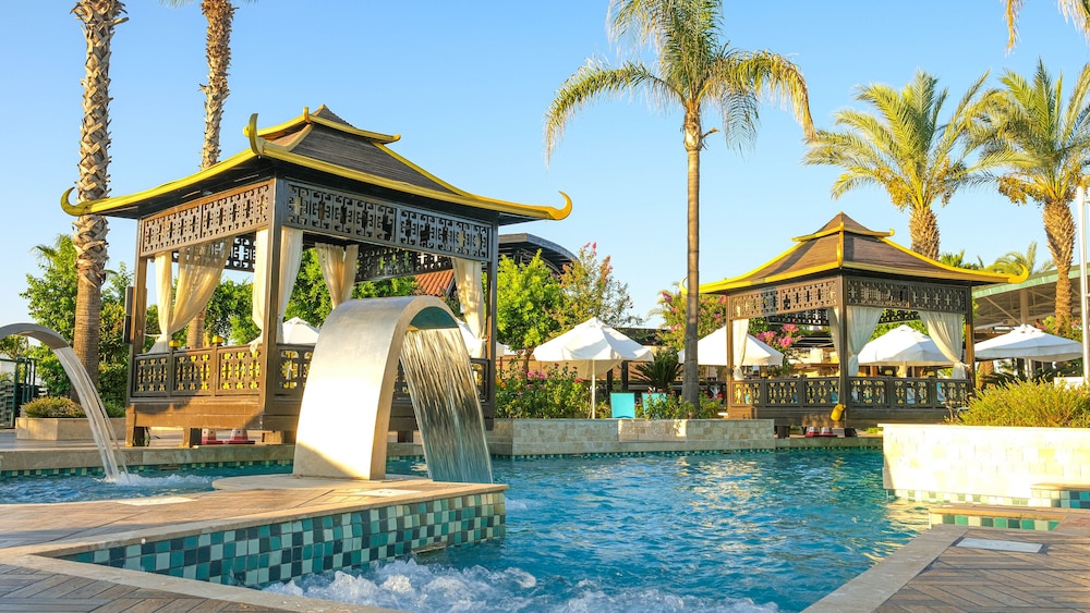 Crystal Family Comfort Collection in BELEK